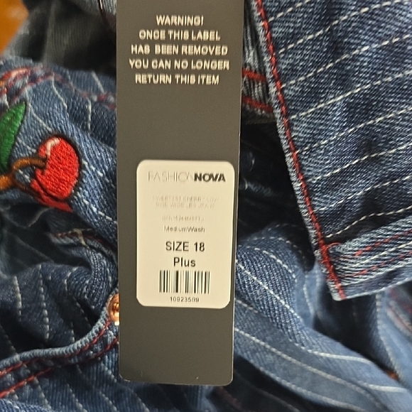 FASHION NOVA | Sweetest Cherry Low Rise Wide Leg Jeans - Medium Wash - Picture 5 of 5